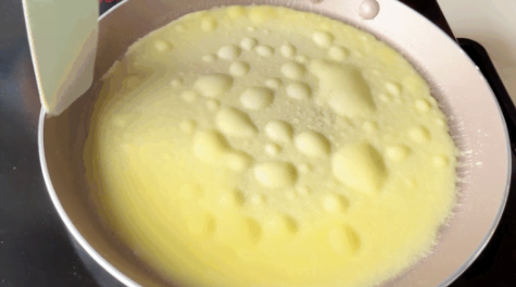 千層蛋糕的新造型,用平底鍋就能做,全新搭配